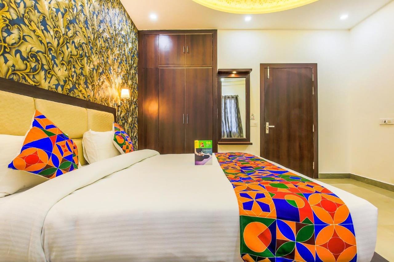 Fabhotel Star Of Taj Restobar Fatehabad Road Agra  Ngoại thất bức ảnh